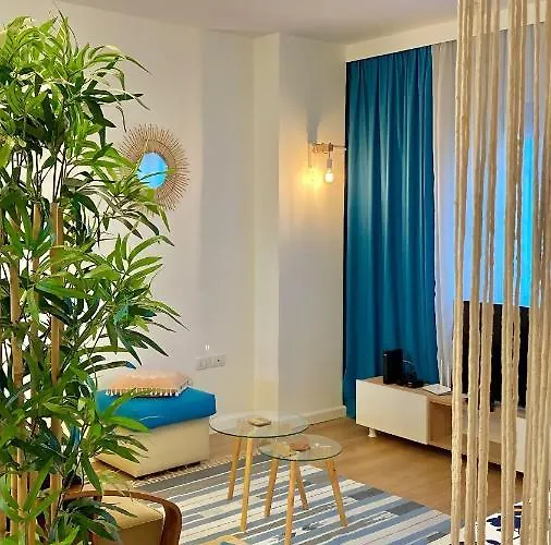 Flat In The Center Tiran